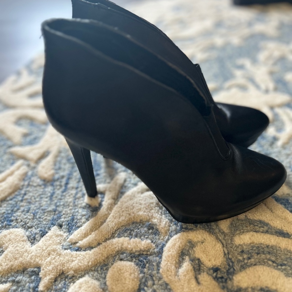 Jessica Simpson Stiletto Heel Booties Size 10
